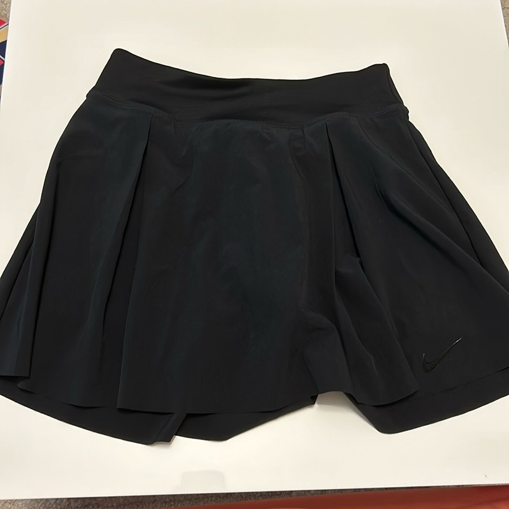 Nike dri-fit tennis skirt